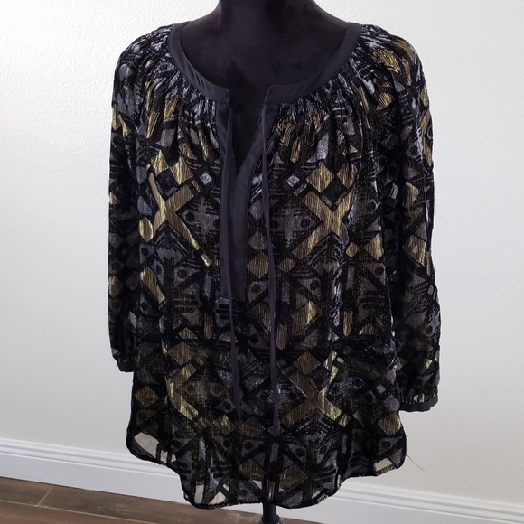 Gibson Latimer Metallic Geometric Pattern Blouse Size Small - Picture 3 of 7